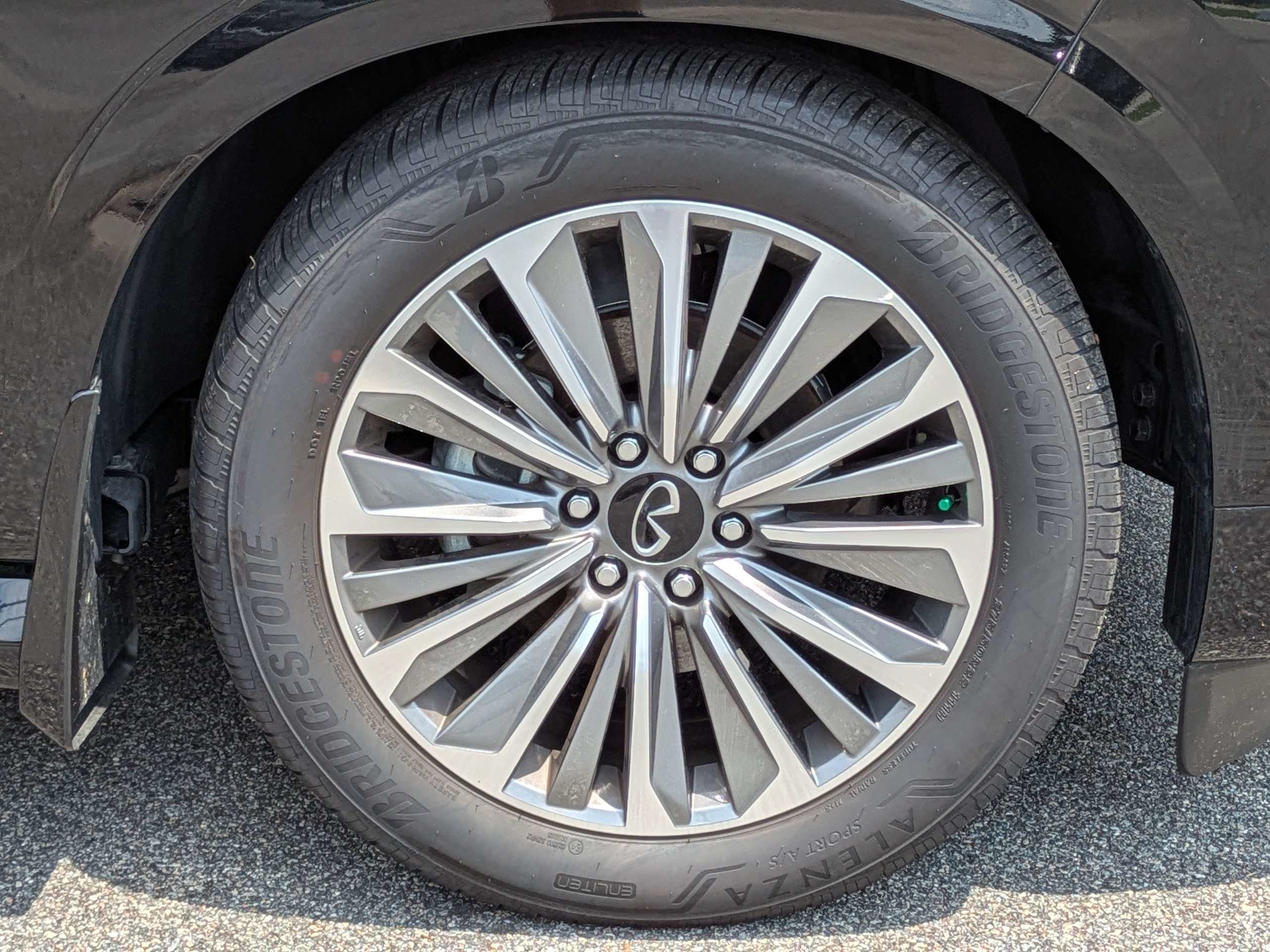 Used 2026 INFINITI QX80 Luxe w/ Cargo Package AWD/4WD image 11