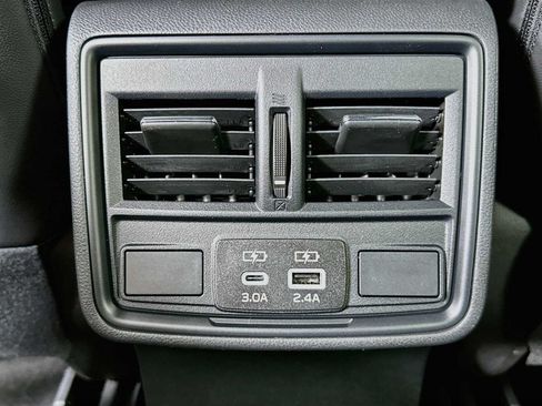Certified 2026 Subaru Forester Premium AWD/4WD image 23