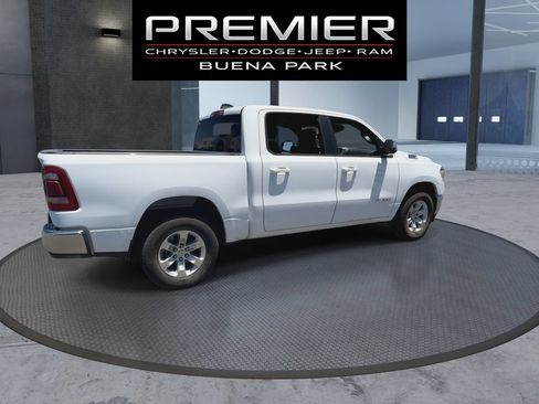 Used 2024 RAM 1500 Laramie AWD/4WD image 8