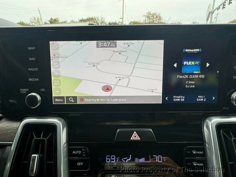 Used 2023 Kia Sorento SX Prestige image 29