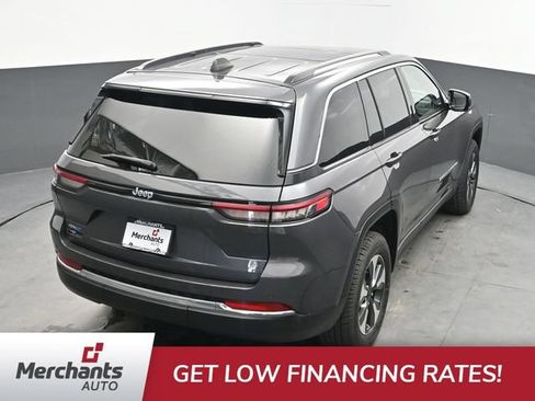 Used 2023 Jeep Grand Cherokee 4WD 4xe image 37