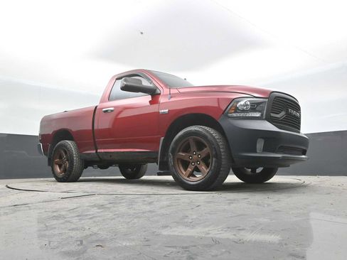 Used 2013 RAM 1500 Express AWD/4WD image 37