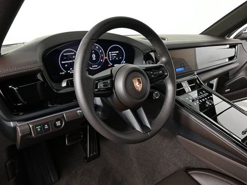 New 2026 Porsche Panamera RWD image 4