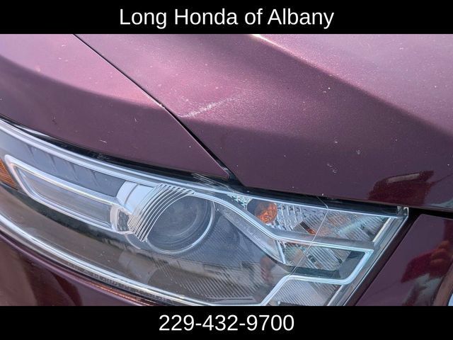Used 2018 Ford Taurus Limited FWD image 5