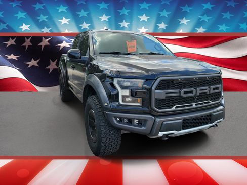 Used 2017 Ford F150 Raptor w/ Equipment Group 802A Luxury AWD/4WD image 1