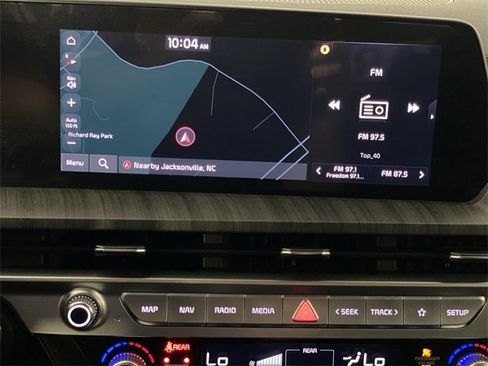 Used 2023 Kia Telluride EX w/ EX Captain's Chair Package image 19