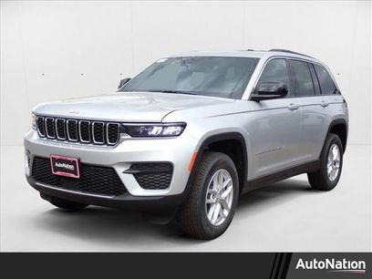 New 2025 Jeep Grand Cherokee Laredo X