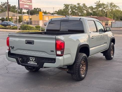 Used 2022 Toyota Tacoma SR5 w/ Trail Edition AWD/4WD image 6