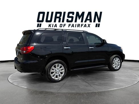 Used 2015 Toyota Sequoia Platinum AWD/4WD image 6
