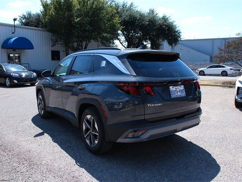 Used 2026 Hyundai Tucson SEL image 6