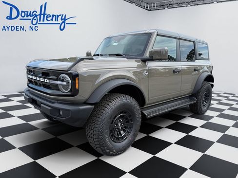 New 2026 Ford Bronco Outer Banks w/ Sasquatch Package AWD/4WD image 8