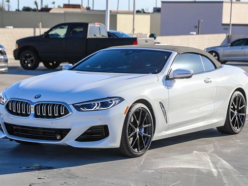 Used 2025 BMW 840i Convertible w/ Comfort Seating Package image 3