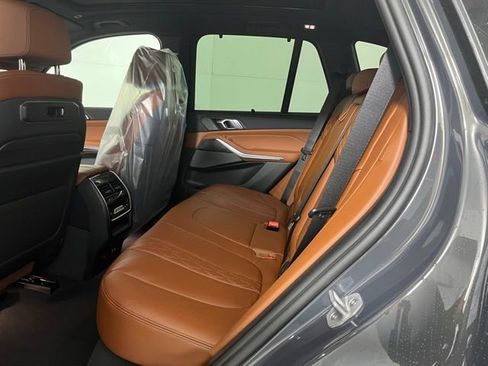 New 2026 BMW X5 M60i w/ Executive Package image 14