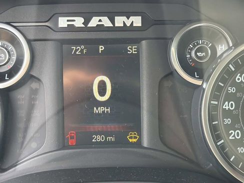 Used 2023 RAM 1500 Big Horn image 30