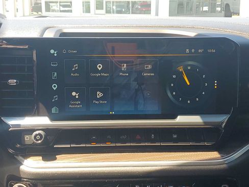 Used 2025 Chevrolet Silverado 1500 RST AWD/4WD image 12