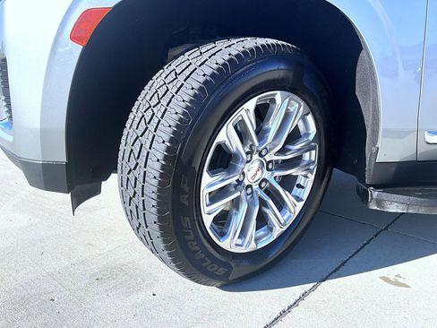 Used 2023 GMC Yukon SLT image 28