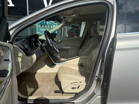 Used 2015 Volvo XC60 T5 Platinum image 7