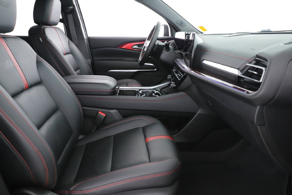 Used 2024 Chevrolet Traverse RS AWD/4WD image 34