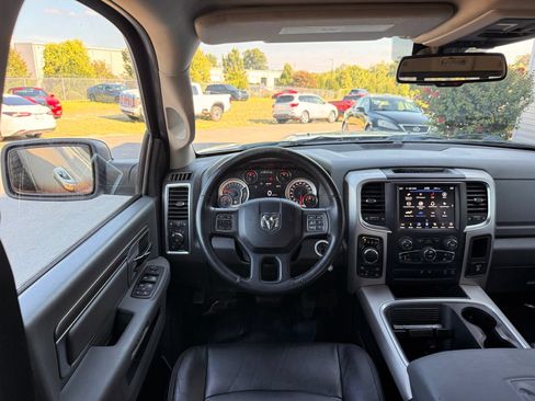 Used 2019 RAM 1500 Big Horn AWD/4WD image 33