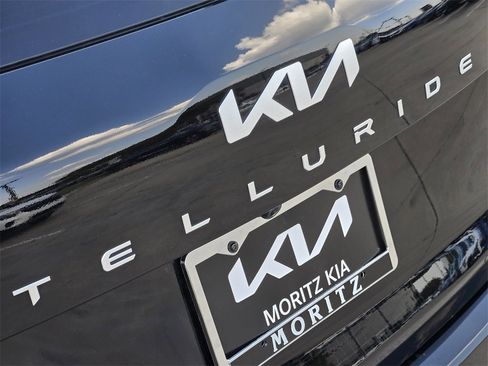 Used 2024 Kia Telluride SX image 16