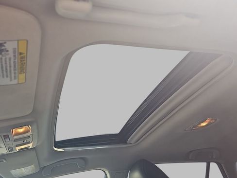 Used 2016 Subaru Outback 2.5i Limited image 35