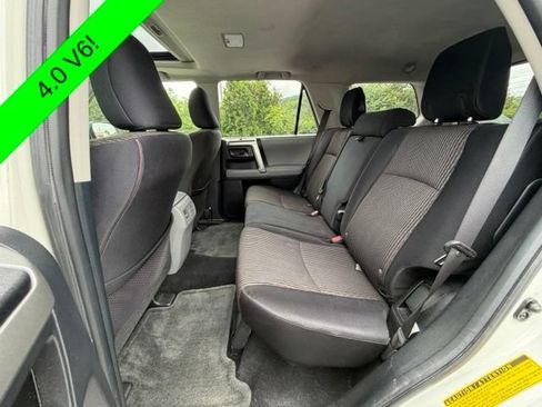 Used 2012 Toyota 4Runner SR5 w/ Convenience Pkg AWD/4WD image 9