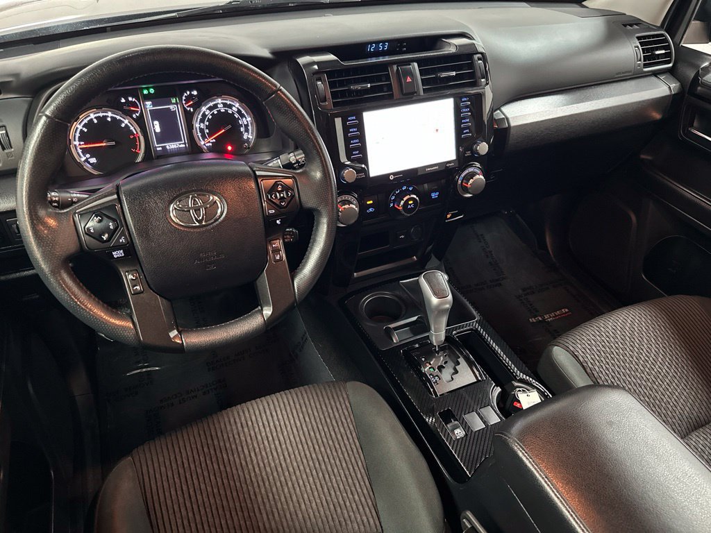 Used 2022 Toyota 4Runner TRD Off-Road AWD/4WD image 12