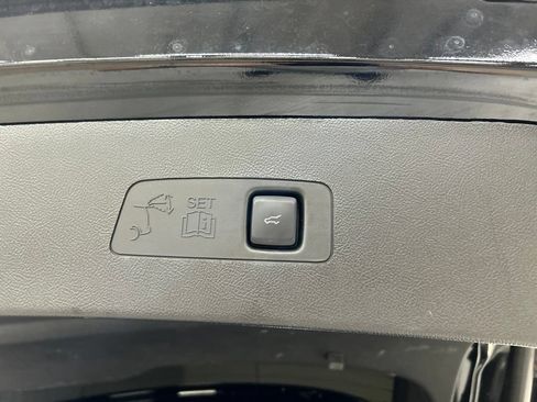 Certified 2025 Lincoln Corsair FWD image 27