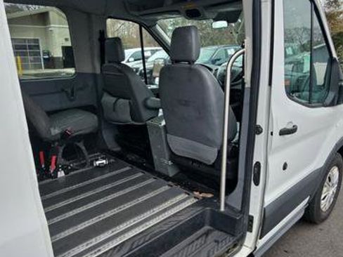 Used 2015 Ford Transit 150 XL image 12