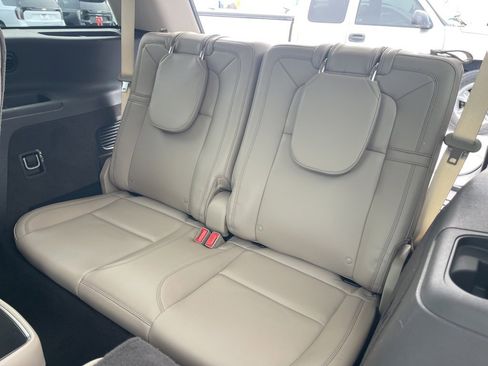 Used 2021 Lincoln Aviator Reserve w/ Equipment Group 201A image 13