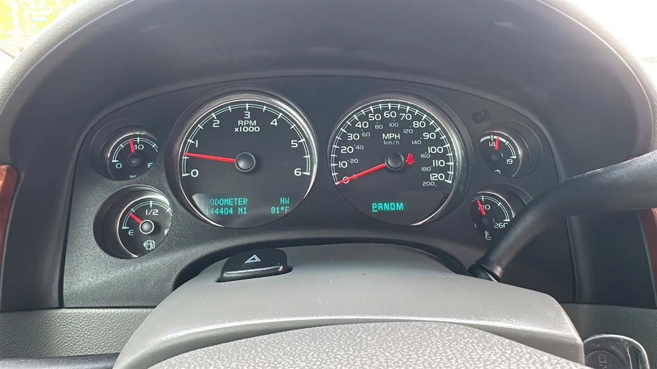 Used 2014 GMC Yukon XL SLT RWD image 40