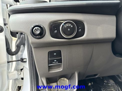 Used 2024 Ford Transit 250 148 Medium Roof image 12
