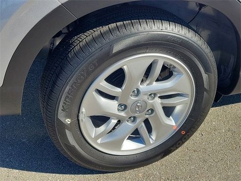 New 2026 Hyundai Venue SE image 24