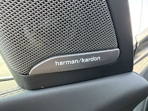 Used 2026 BMW X7 xDrive40i image 25