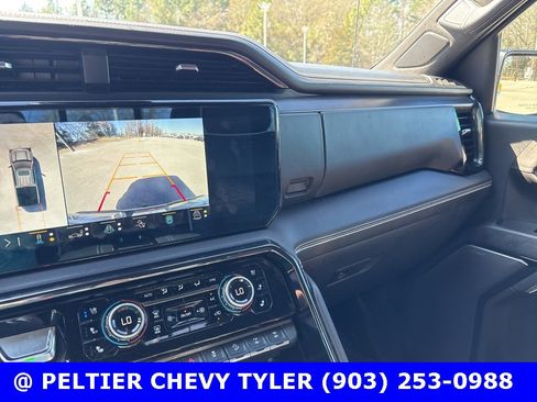 Used 2022 GMC Sierra 1500 AT4X image 19