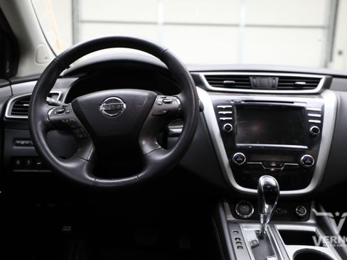 Used 2019 Nissan Murano SL image 9