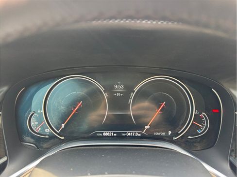 Used 2016 BMW 750i RWD image 25