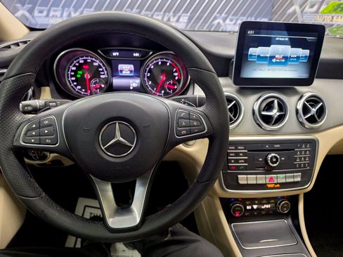 Used 2018 Mercedes-Benz GLA 250 image 17