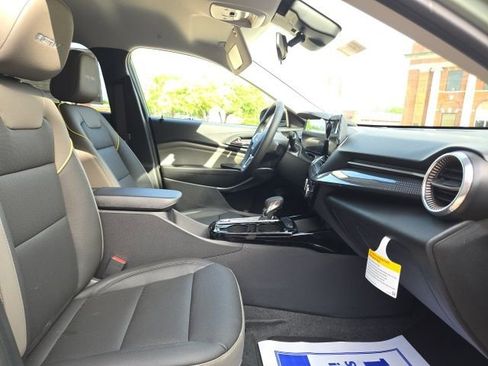 New 2026 Chevrolet Trax ACTIV FWD image 14
