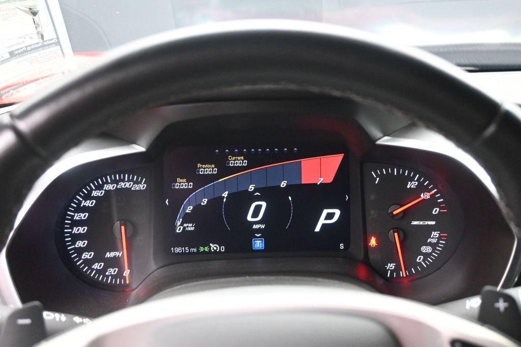 Used 2016 Chevrolet Corvette Z06 w/ 3LZ Preferred Equipment Group RWD image 11