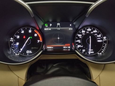 Used 2019 Alfa Romeo Giulia Ti w/ Quick Order Package 22X Lusso image 23