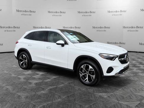 Used 2026 Mercedes-Benz GLC 350e 4MATIC image 7