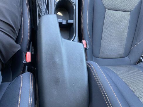 Used 2019 Subaru Crosstrek 2.0i Premium w/ Popular Package #3 AWD/4WD image 25