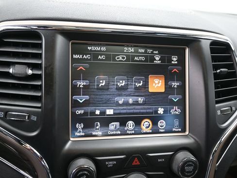 Used 2015 Jeep Grand Cherokee Overland AWD/4WD image 35