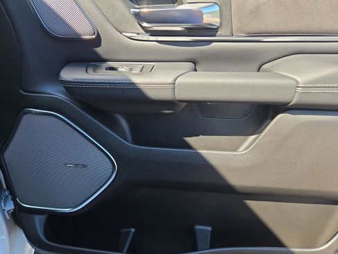 New 2026 RAM 1500 Laramie AWD/4WD image 36