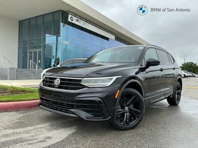 Used 2023 Volkswagen Tiguan SE R-Line