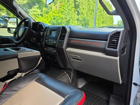 Used 2019 Ford F250 XLT AWD/4WD image 34
