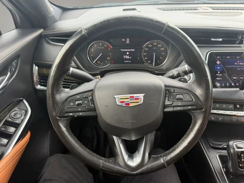 Used 2019 Cadillac XT4 Premium Luxury FWD image 12