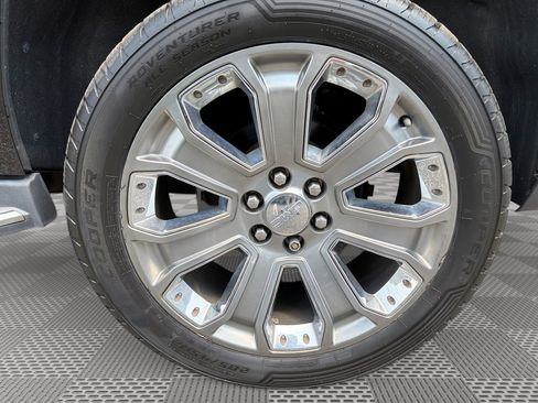 Used 2016 GMC Yukon Denali w/ Open Road Package AWD/4WD image 29