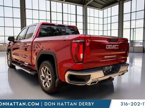 Used 2022 GMC Sierra 1500 SLT w/ SLT Premium Plus Package AWD/4WD image 32